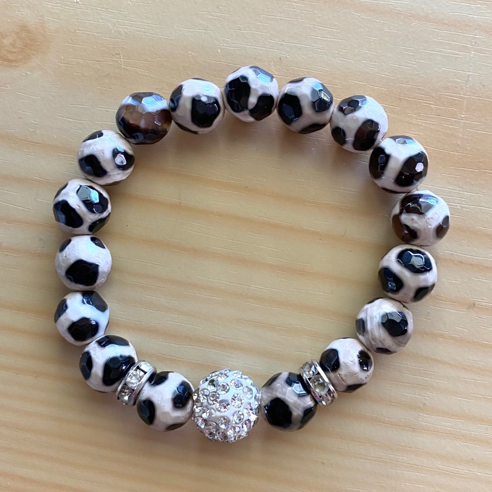 Cute leopard and crystal bracelet